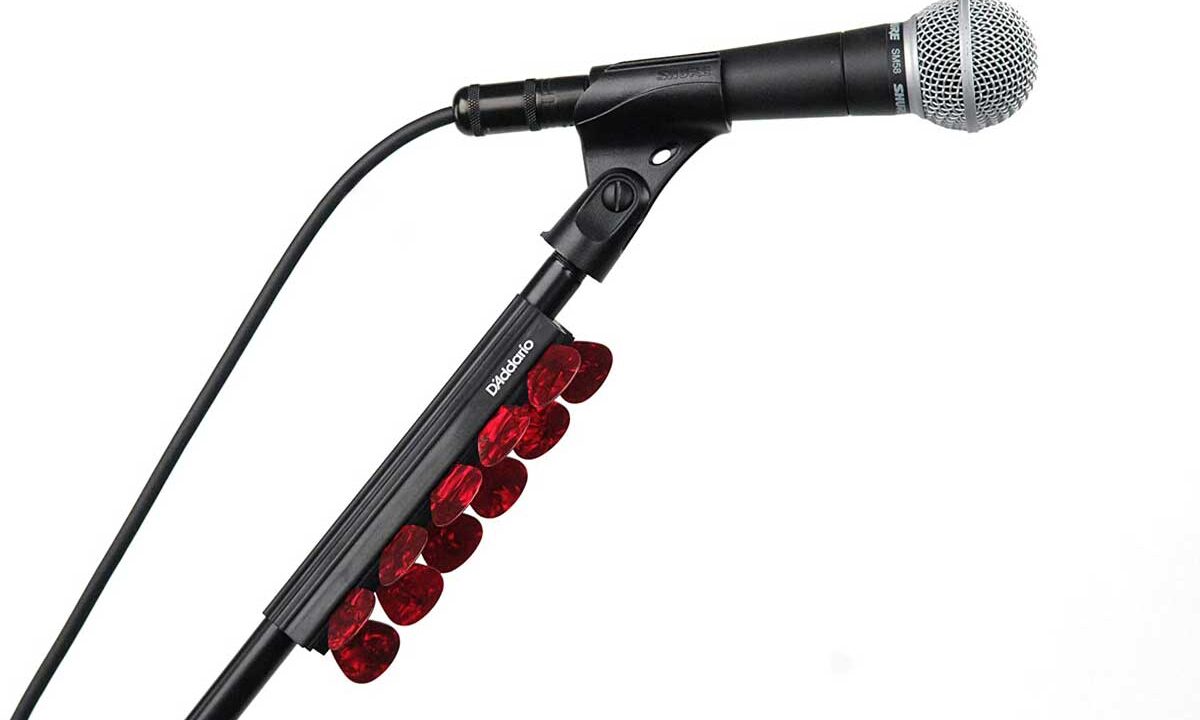 Microphone-Stand-Pick-Holder2
